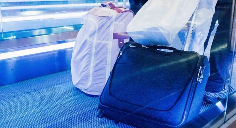 أمور مفاجئة لا يسمح بها أمن المطار على متن الطائرة