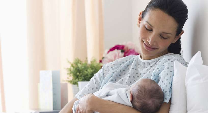 منظمة الصحة العالمية توصي بإعادة البحث في وقت المخاض