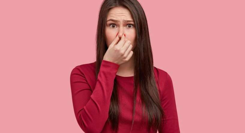 تعلمي كيفية علاج رائحة المهبل مثل السمك بطرق طبيعية!