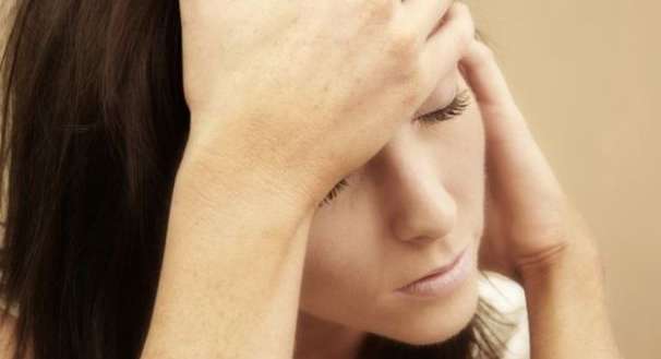 اسباب الام الرأس اثناء الحمل وكيفية علاجها