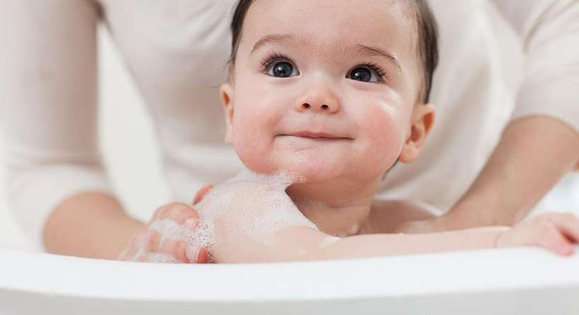 حماية بشرة الرضيع من الجفاف