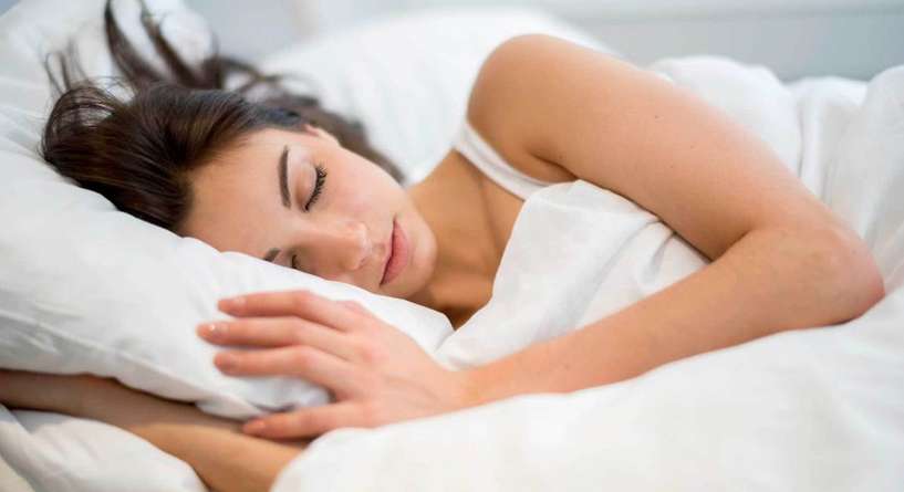 نصائح مفيدة لعلاج النوم الخفيف والمساعدة على النوم