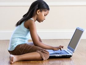 تأثير فيسبوك بالاطفال