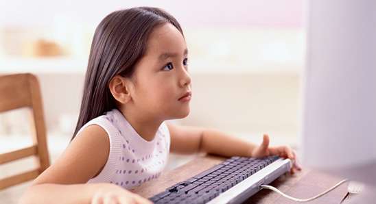 الانترنت والاطفال | تاثير التكنولوجيا على الطفل