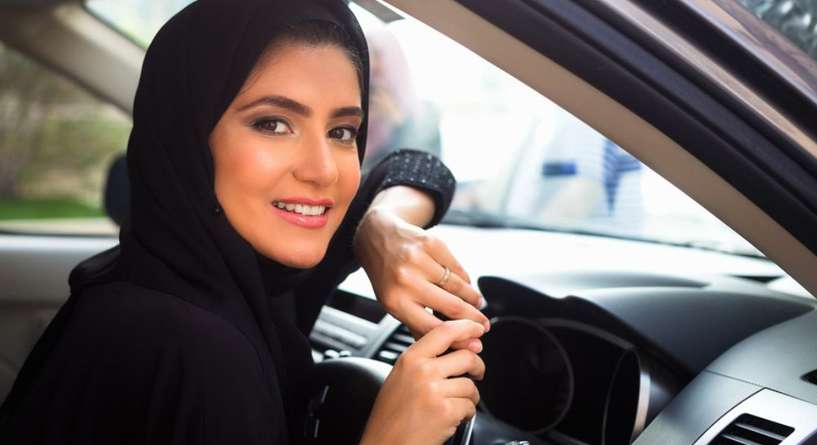 شروط استخراج رخصة قيادة للسعوديات