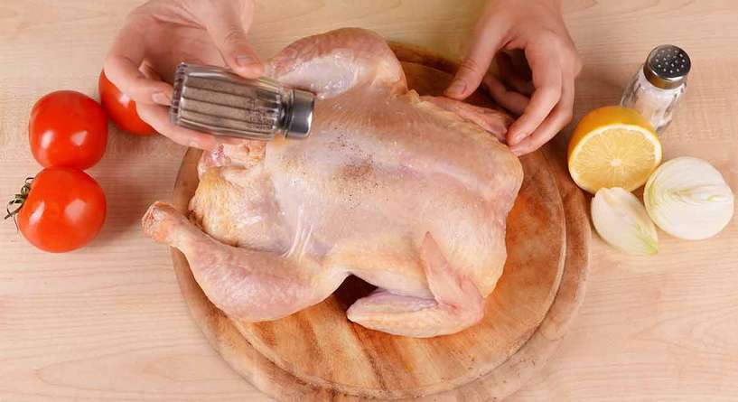طرق جديدة لتنظيف الدجاج من دون ماء
