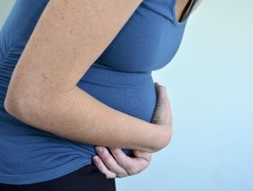 اعراض نزول المشيمة في الشهر الخامس