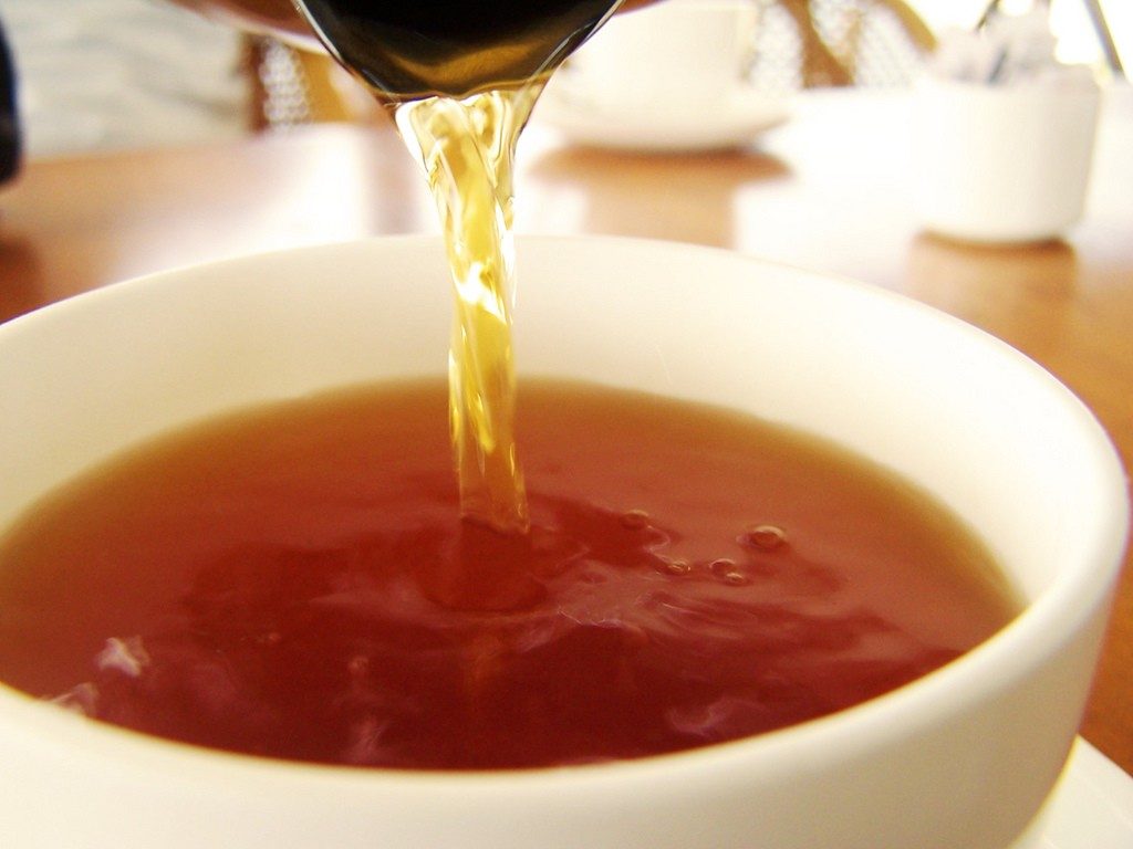 7 اسباب لعدم شرب الشاي بكثرة