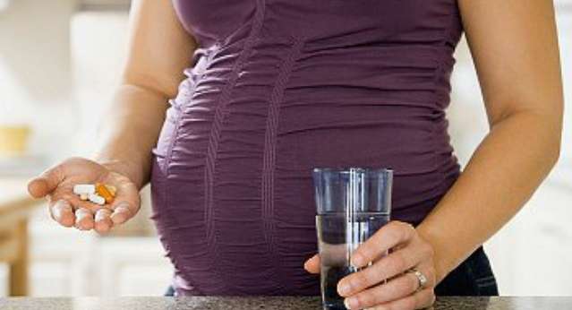 ما هي فوائد حمض الفوليك قبل الحمل وخلاله؟