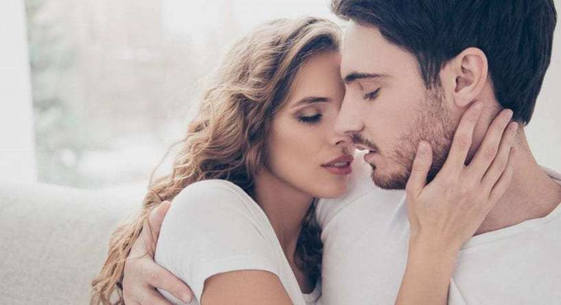 ما مدى توافق برج العقرب والعذراء في العمل والحب والجماع؟