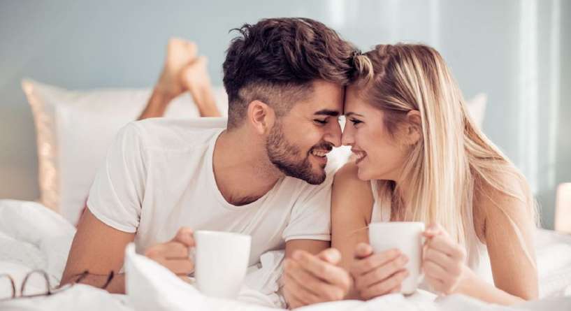 أبراج رجال يحكّمون عقلهم في الحياة العاطفية
