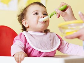 جدول غذاء الطفل في الشهر الخامس