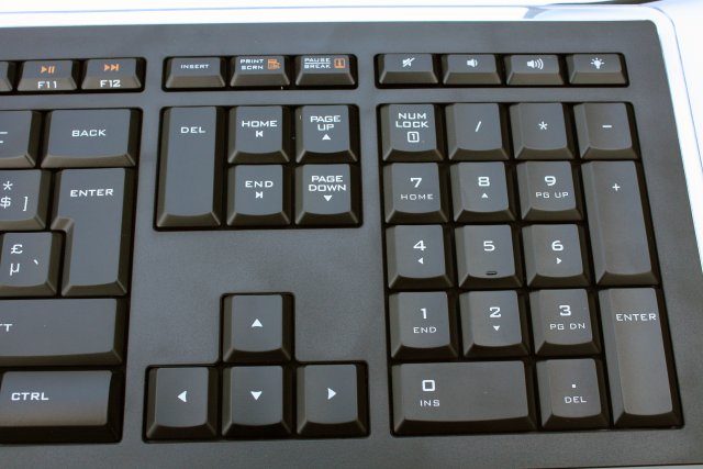 لوحة مفاتيح الكمبيوتر