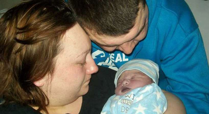 ام تخسر طفلها قبل ولادته بسبب اهمال طبي!