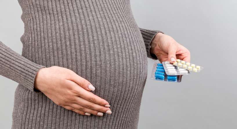 هل الفيفادول يضر الحامل وما دواعي وموانع استخدامه؟