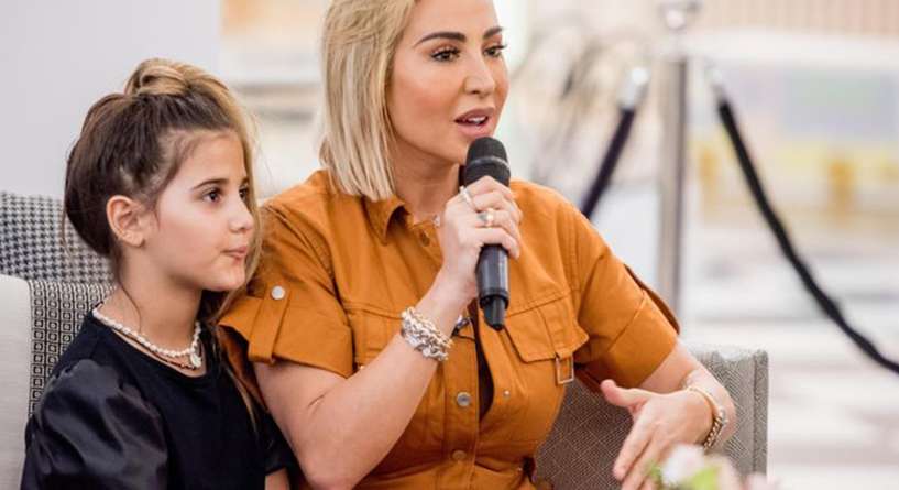 ما فعلته جويل مردينيان لحماية ابنتها من التنمر يستحقّ التقدير!