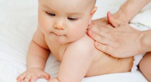 علاج الشهقة عند الرضع