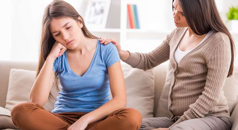 كلمة شائعة تقولينها لطفلك المراهق لها تأثير سلبي عليه