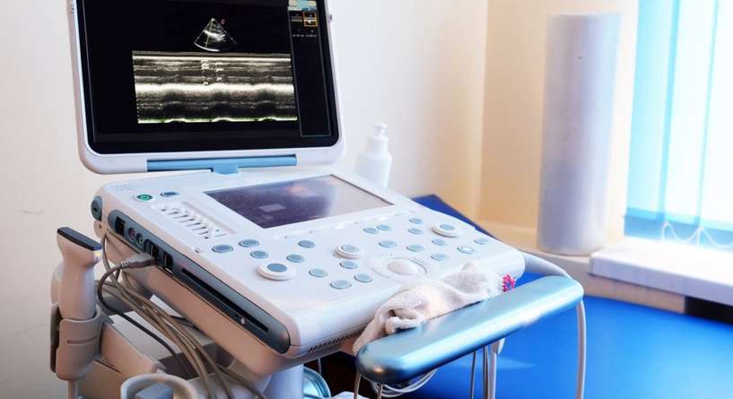 هل تشوهات الجنين تظهر في السونار العادي