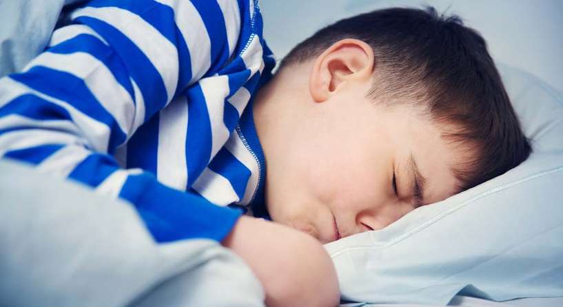 طرق علاج انتفاخ تحت العين عند الاطفال