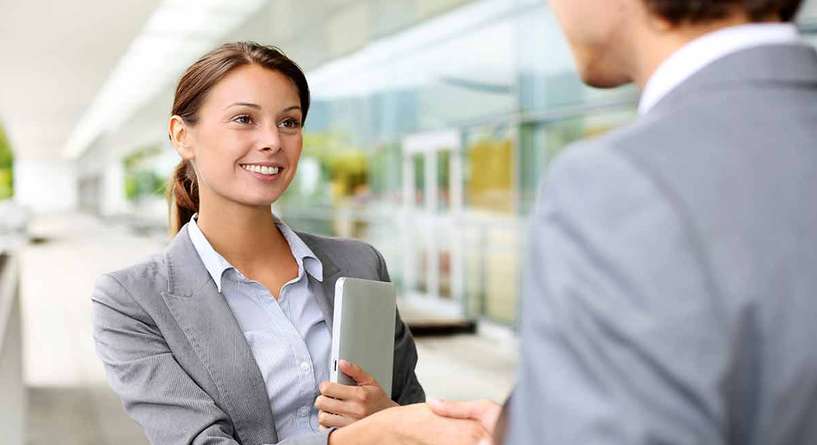 تحليل الشخصية من المصافحة