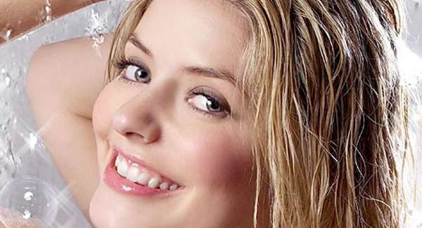 5  أخطاء ترتكبيتها أثناء الإستحمام