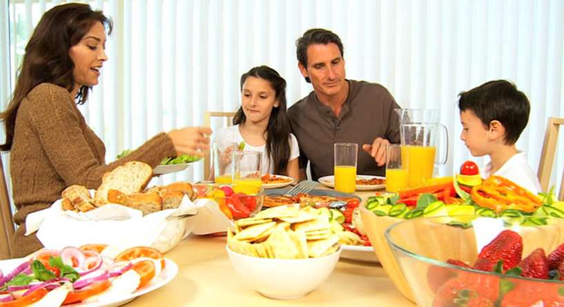 اليك مكونات أفضل وجبة عشاء صحية مع العائلة!