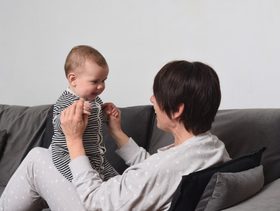 كيفية تشجيع الأطفال على النطق