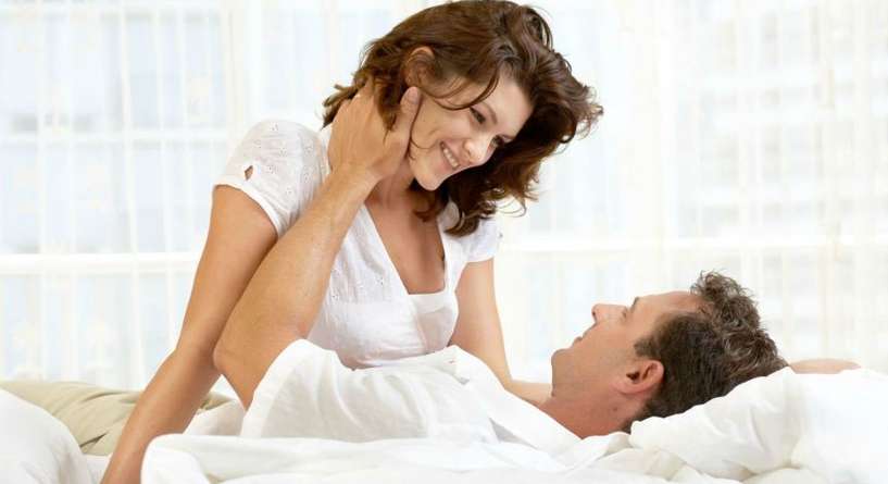 حركات مثيرة تغري الزوج أثناء الجماع!