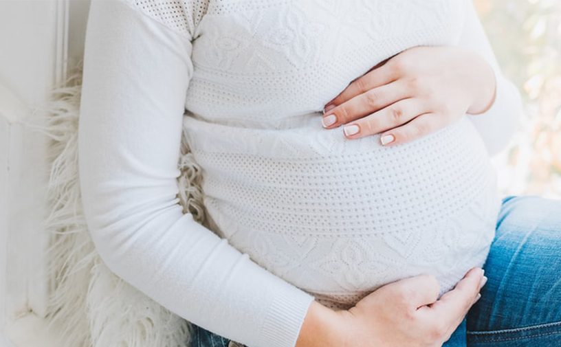 نصائح للحامل في الشهر الثامن لتسهيل الولادة 