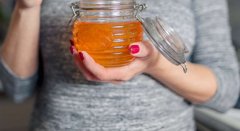 تعرفي الى فوائد العسل للجنين والحامل!