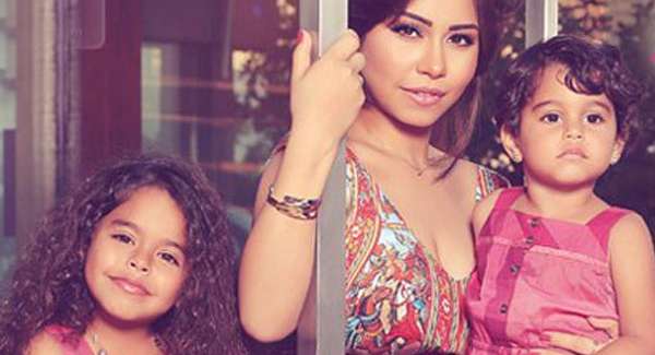 فنانات أمهات لكن منفصلات