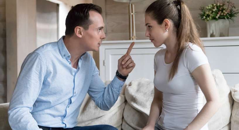 جرح الزوج لمشاعر زوجته