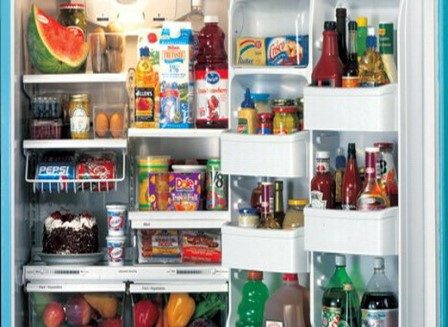 4 طرق لترتيب الطعام في الثلاجة