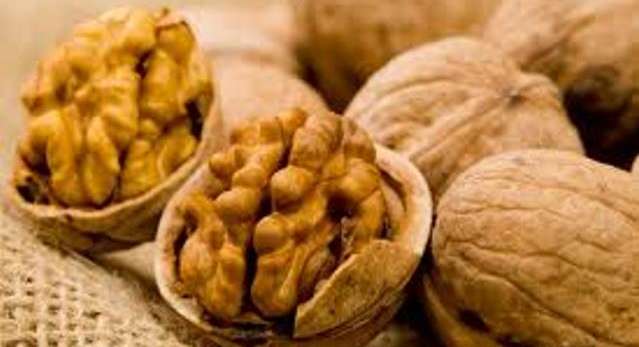 ماذا تعرفين عن فوائد الجوز الصحية؟