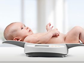 وزن الرضيع في الشهر الثاني