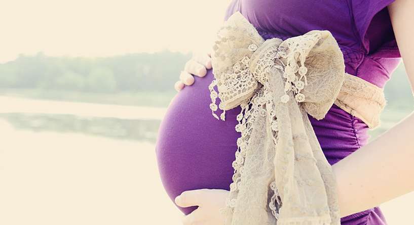 ما يشعر وما لا يشعر به الجنين اثناء الحمل
