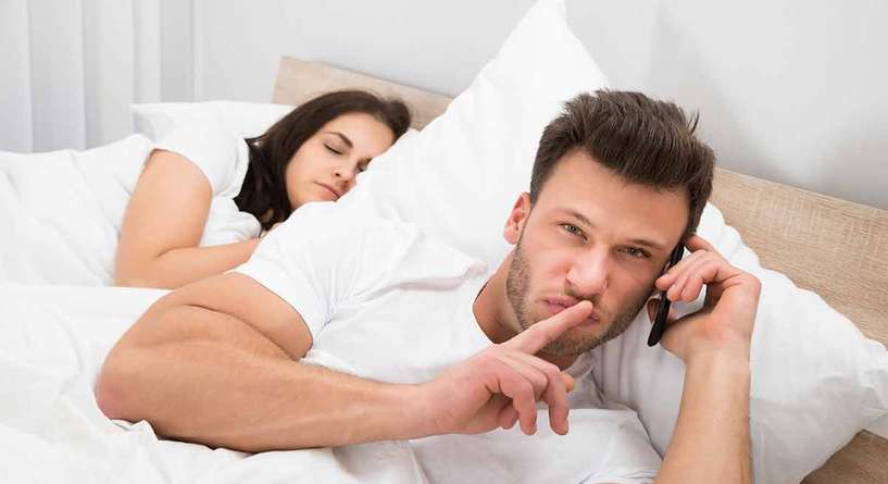 الخيانة الزوجية أثناء السفر