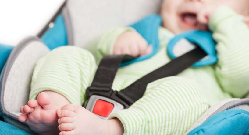 قواعد شراء كرسي سيارة للاطفال حديثي الولادة
