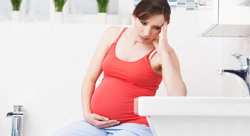 اسباب البراز الاسود للحامل