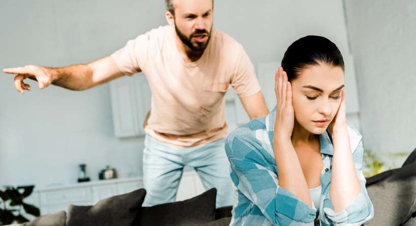 طريقة التعامل مع الزوج سريع الغضب والمستفز