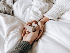 هل يتغير الرجل بعد الزواج الثاني وهل يندم