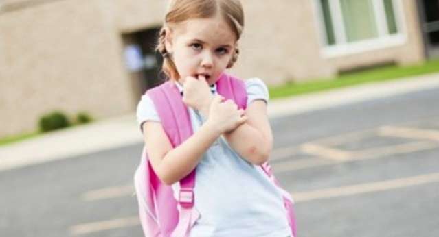 نصائح للتعامل مع رفض الطفل الذهاب الى المدرسة