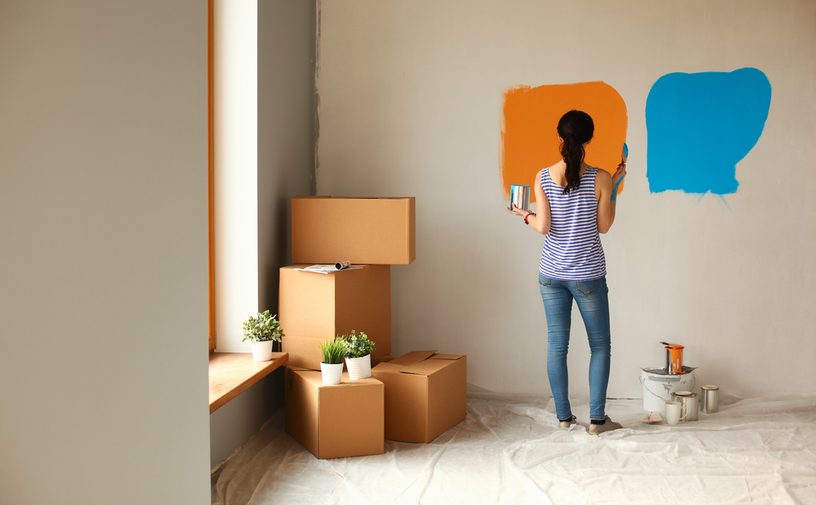 كيفية اختيار لون الجدار والأرضية