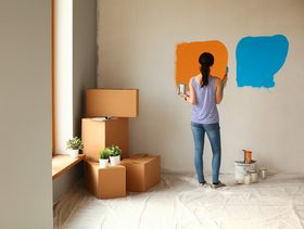 كيفية اختيار لون الجدار والأرضية