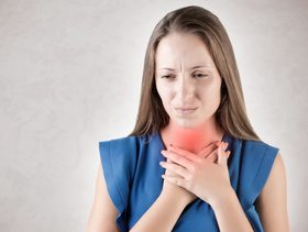 اسباب ضرورة معالجة حرقة المعدة وإرتجاع المريء