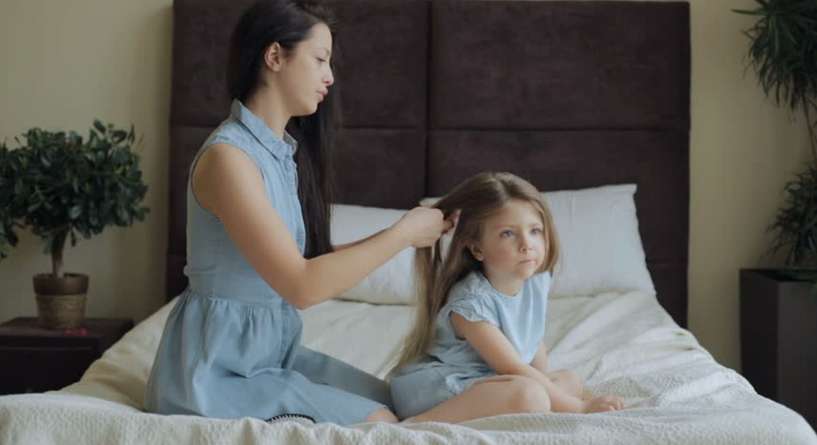 حلول مفيدة لتسريح شعر الصغار بسهولة