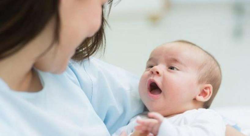 6 أسباب تجعل الرضاعة الطبيعية تخفّف وجع التسنن