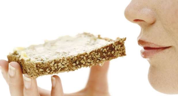 ما هي أفضل أنواع الخبز لخسارة الوزن؟