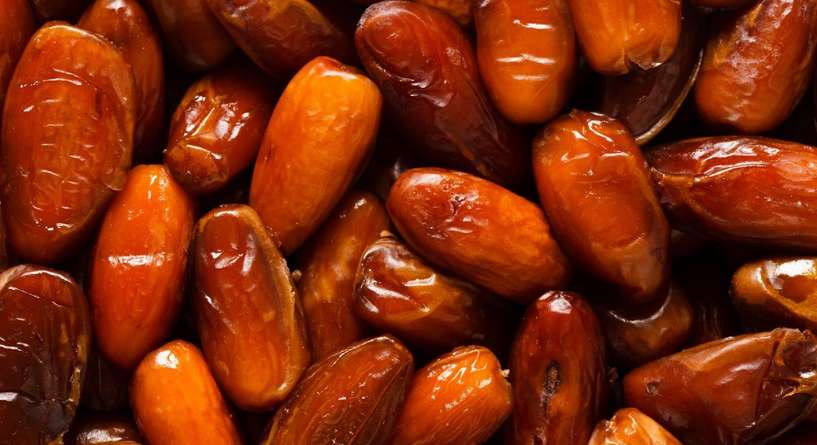 هل التمر يضر الطفل الرضيع وما هي فوائده